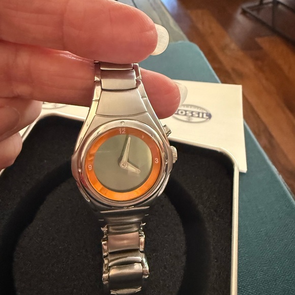 UT ladies 2005 Champions Kaleidoscope Watch - Picture 4 of 7